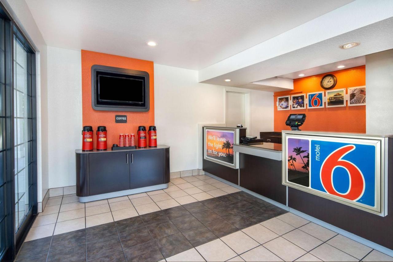 Motel 6-Thousand Oaks, Ca Ньюбері Парк Екстер'єр фото